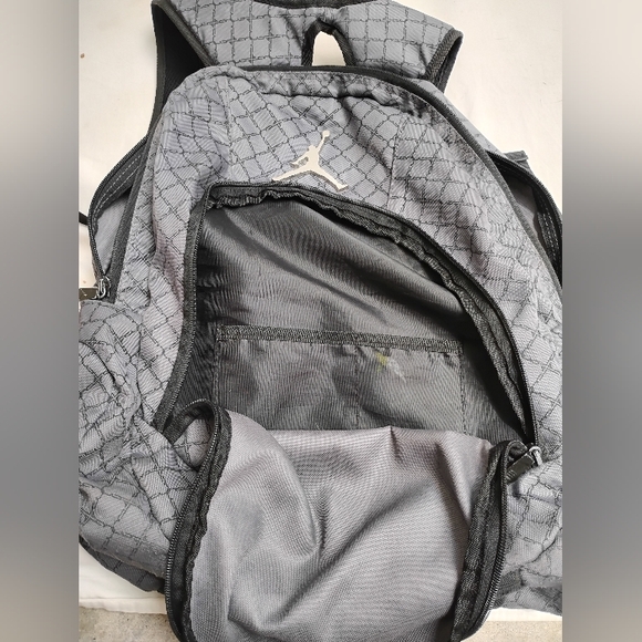 Gray Jordan Backpack - Picture 4 of 8